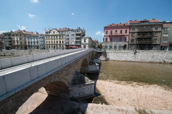 Sarajevo Bósnia Herzegovina Por Volta Julho 2016 Ponte Latina Sobre — Fotografia de Stock