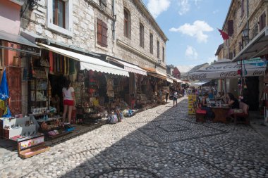 Saraybosna, Bosna-Hersek, yaklaşık Temmuz 2016: Yaz sezonunda Saraybosna'nın eski kenti