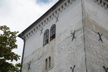 Zagreb, Hırvatistan yaklaşık Temmuz 2016: Lotrscak Kulesi görünümü, Zagreb'in eski kesiminde bulunan müstahkem kule Gradec