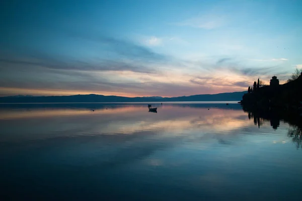 Bela Paisagem Lago Ohrid Durante Pôr Sol Macedônia — Fotografia de Stock