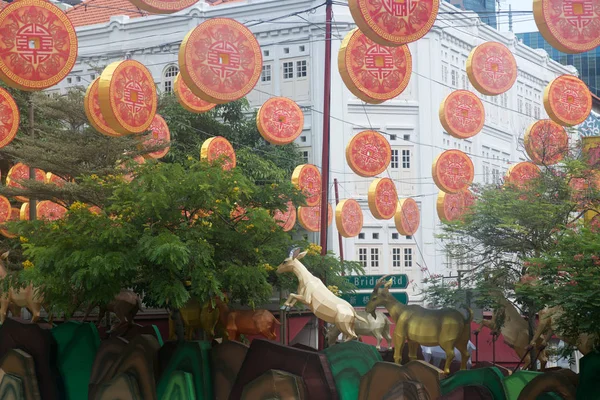 Kinesiska Röda Lyktor Hängande Street Inför Det Nya Året Singapore — Stockfoto