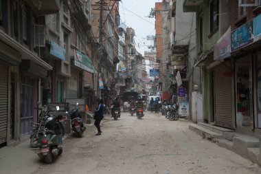 Katmandu, Nepal-Mayıs 11, 2017: Nepal başkenti Thamel sokak, Kathmandu
