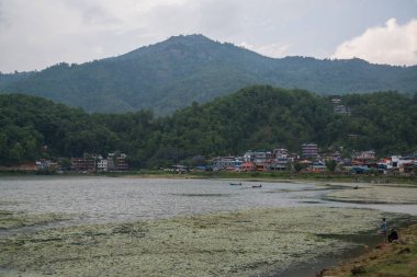 Himalaya Dağı üzerinde panoramik manzara 