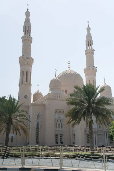 Abu Dhabi Emiratos Árabes Unidos Junio 2014 Mezquita Sheikh Zayed —  Fotos de Stock