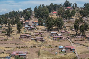 Taquile, Peru, yaklaşık Eylül 2017: Taquile adası, Titicaca Gölü, Peru