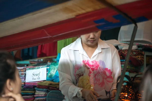 Damnoen Saduak Таїланд Близько 2016 Лютого Damnoen Saduak Плавучий Ринок — стокове фото