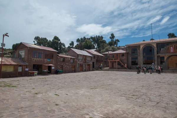 Taquile Perú Alrededor Septiembre 2017 Plaza Principal Isla Taquile Lago — Foto de Stock