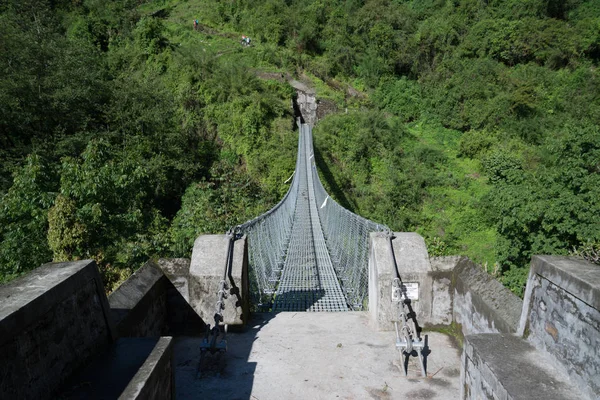 Ponte Sul Santuario Annapurna Trekking Nepal Himalaya — Foto Stock