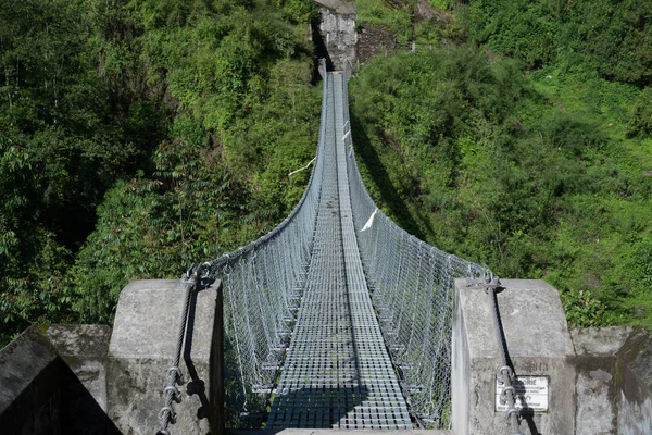 Ponte Sul Santuario Annapurna Trekking Nepal Himalaya — Foto Stock