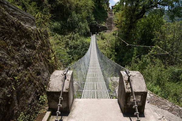 Ponte Sul Santuario Annapurna Trekking Nepal Himalaya — Foto Stock