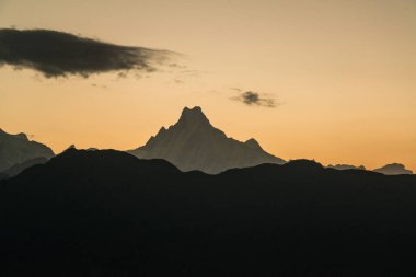 Dhaulagiri (8167m) Nepal Himalaya Annapurna kutsal trek Poon Hill dağ