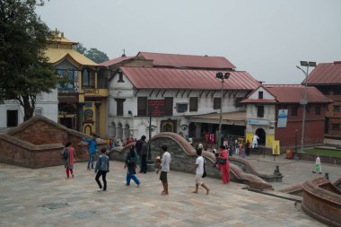 Katmandu, Nepal, Mayıs 11, 2017: Nepal başkenti Thamel sokak, Kathmandu
