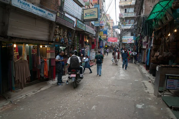 stock image Kathmandu, Nepal, May 11, 2017: Thamel street in capital of Nepal, Kathmandu