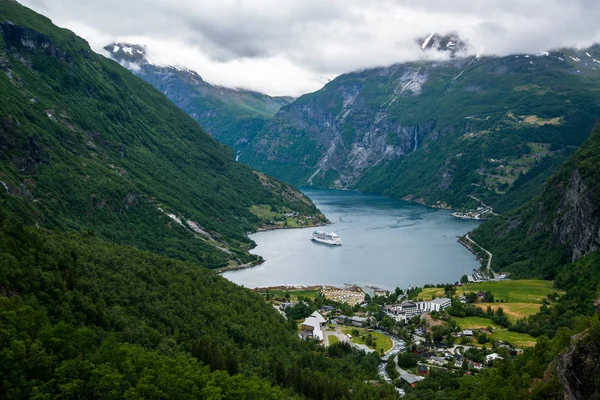 Geiranger Nádherná Příroda Norsku — Stock fotografie