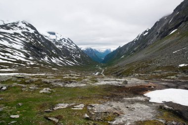 Norveç'te güzel manzara, Norveç ilçe yolu boyunca Strynefjellet