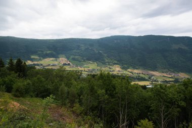 Norveç doğanın güzel manzara görünümü  