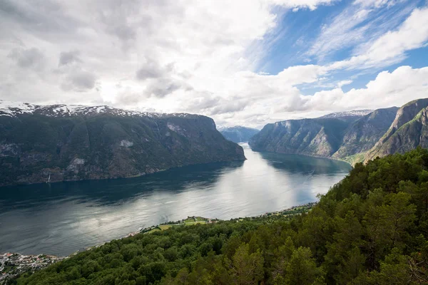 Der Sommerliche Blick Auf Den Vetlefjord Norwegen — Stockfoto