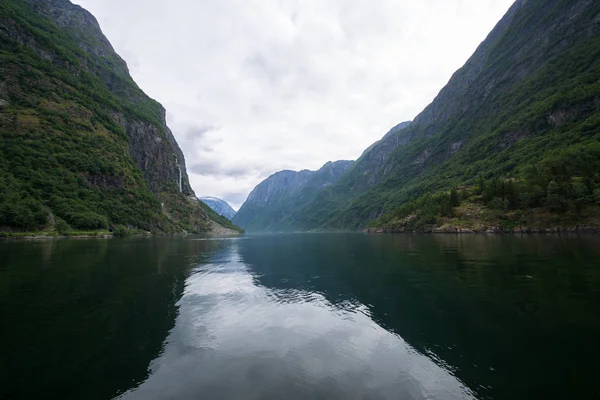 Nézd Gudvangen Falu Felé Fjord Norvégia — Stock Fotó