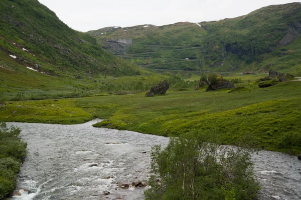 Όμορφη Θέα Στο Τοπίο Της Νορβηγίας Φύση Και Ποτάμι — Φωτογραφία Αρχείου