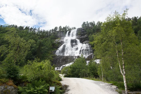 Hjellefossen Jedním Největších Vodopádů Údolí Utladalen Norsku — Stock fotografie