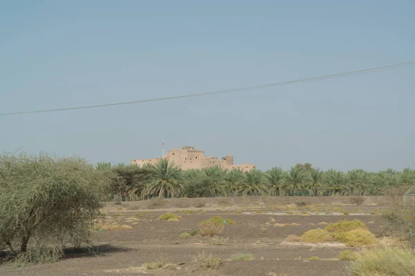 Gebäude Wüstenland Der Nähe Der Hauptstadt Muscat — Stockfoto