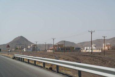 Başkent Muscat yakınlarındaki Çöl ülkesi Umman 'da yer alan binalar