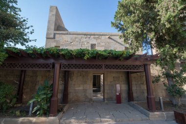 Bakü, Azerbaycan, Ağustos 2018: Sirvansahlar Sarayi, Bakü 'deki Şirvanhanları Sarayı, Azerbaycan