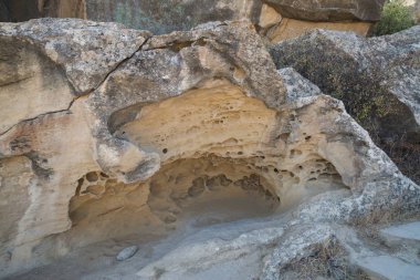 Unesco, Dünya Mirası listesinde yer alan Azerbaycan'da Qobustan petroglifler alanına giriş