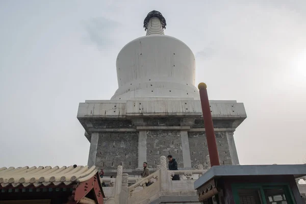 Pekin Çin Circa Şubat 2016 Budist White Stupa Dagoba Beihai — Stok fotoğraf