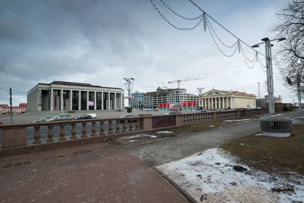 明斯克 白俄罗斯 大约2019年2月 白俄罗斯明斯克共和国宫10月广场 — 图库照片