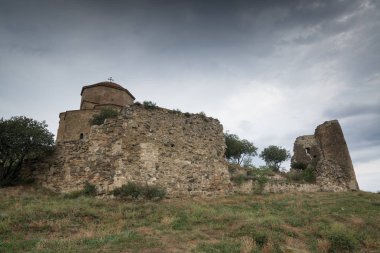 Mtskheta, Georgia, yaklaşık Eylül 2018: Mtskheta Ortodoks manastırı Jvari, Gürcistan