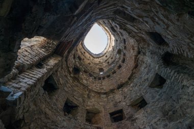 Mtskheta, Gürcistan'daki Svetitskhovel katedrali