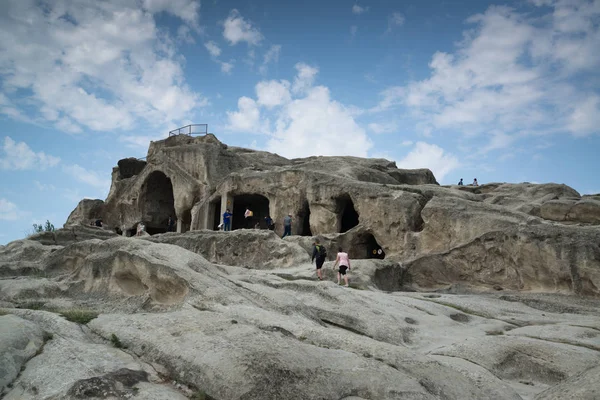 Uplistsikhe Georgia Alrededor Septiembre 2018 Personas Antigua Ciudad Cueva Uplistsikhe — Foto de Stock