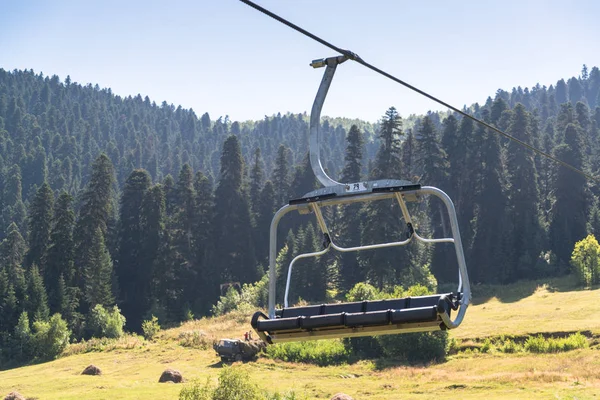 Teleférico Zuruldi Mountain 2340M Mestia Svaneti Georgia — Foto de Stock