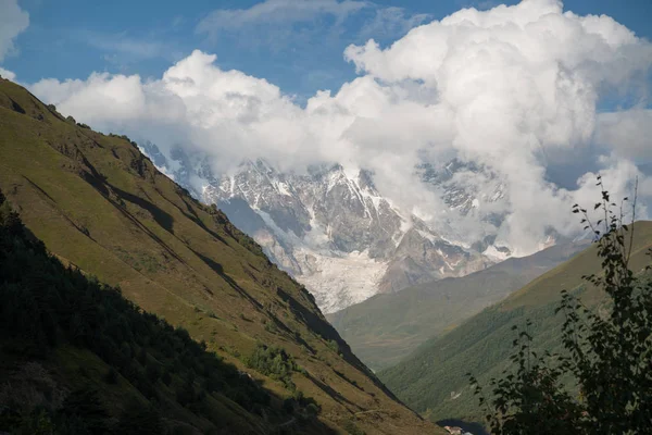 Prachtige Natuur Trekking Van Adishi Naar Ushgili Svaneti Georgia — Stockfoto
