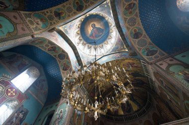 Tiflis, Gürcistan, yaklaşık Eylül 2018: Sioni Katedrali'nin içi, Gürcistan'ın Tiflis kentinde bir Gürcü Ortodoks katedralidir.