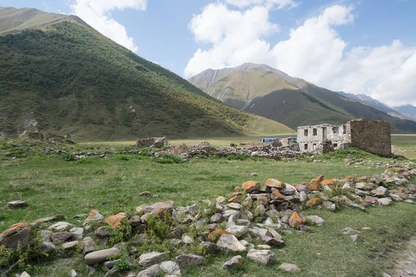 Bellissimo Paesaggio Con Villaggio Ketrisi Valle Truso Georgia — Foto Stock