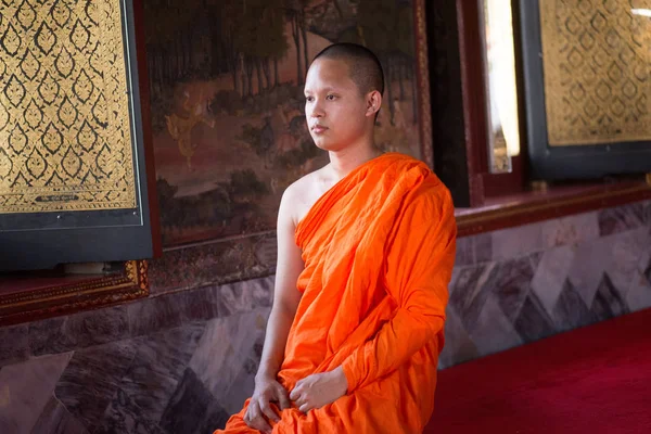 Thaiföld Circa Február 2016 Szerzetesek Buddhista Templomban Thaiföldön — Stock Fotó