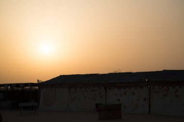 Çölde gün batımı, Dubai Bae'de çölde gün batımı 