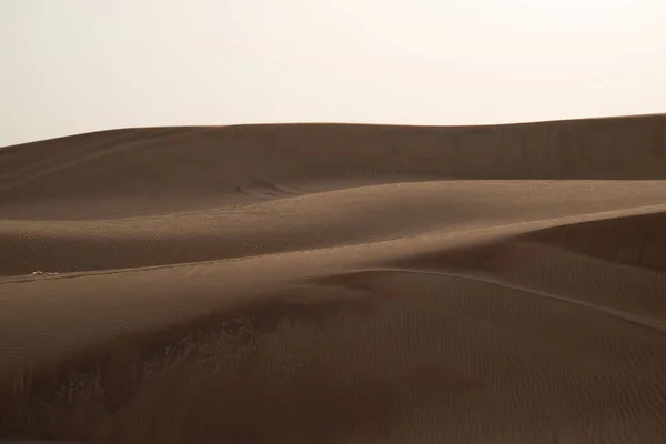 Ηλιοβασίλεμα Στην Έρημο Ηλιοβασίλεμα Στην Έρημο Του Ντουμπάι Των Ηαε — Φωτογραφία Αρχείου