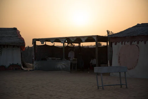 Tramonto Nel Deserto Tramonto Nel Deserto Negli Emirati Arabi Uniti — Foto Stock