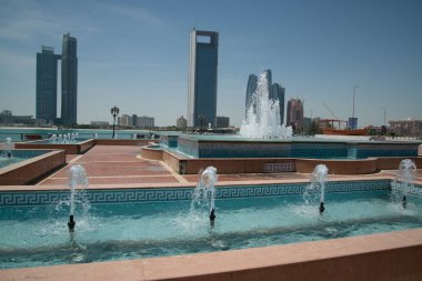 Dubai - 10 Haziran 2014 - Dubai şehir merkezi, Birleşik Arap Emirlikleri 