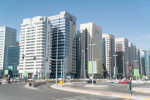 Immeuble Shining Towers Abu Dhabi Eau — Photo