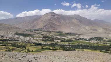 Ishkhashim bölgesinde dağ manzarası, Afganistan