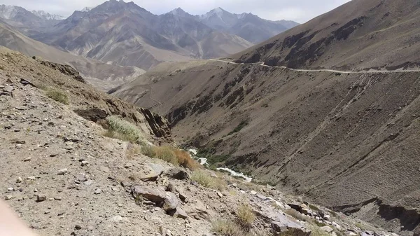 Θέα Στον Διάδρομο Wakhan Στο Αφγανιστάν Πίσω Από Τον Ποταμό — Φωτογραφία Αρχείου