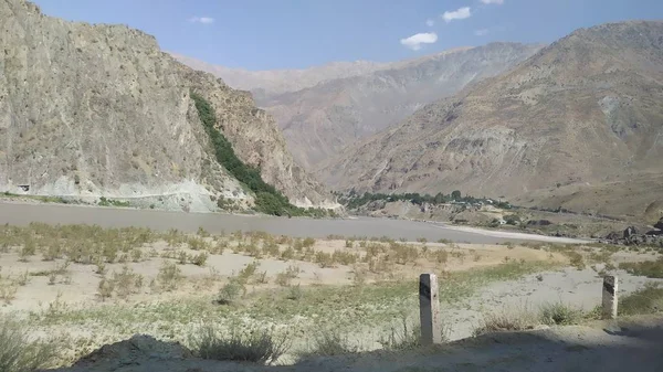 Vista Para Corredor Wakhan Afeganistão Atrás Rio Wakhan Tirado Estrada — Fotografia de Stock