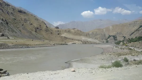 Pohled Wakhan Koridor Afghánistánu Řekou Wakhan Dálnice Pamir Straně Tádžikistánu — Stock fotografie