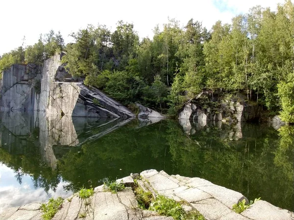 Piękny Krajobraz Kanionem Tle — Zdjęcie stockowe