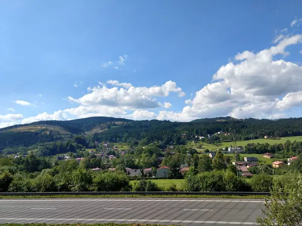 Krásná Krajina Přírodou Silnicí — Stock fotografie