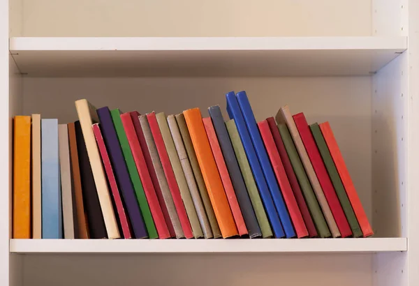 Modern White Bookshelf Old Books — Stock Photo, Image